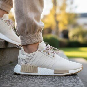 New ADIDAS ORIGINALS NMDR1 WOMENS SNEAKERS Shoes Linen Beige Mauve size 9.5